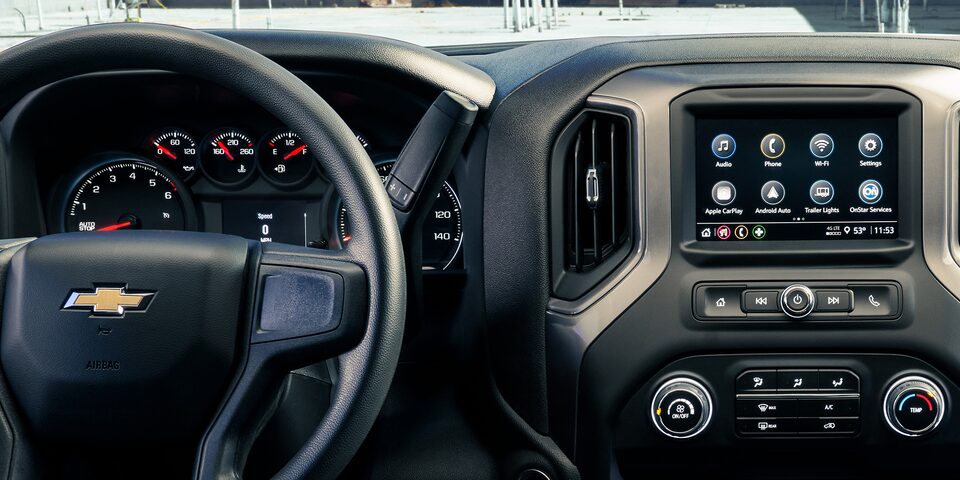 Camioneta de trabajo Chevrolet Silverado 2025 con Wireless Phone Projection con Apple CarPlay y Android Auto